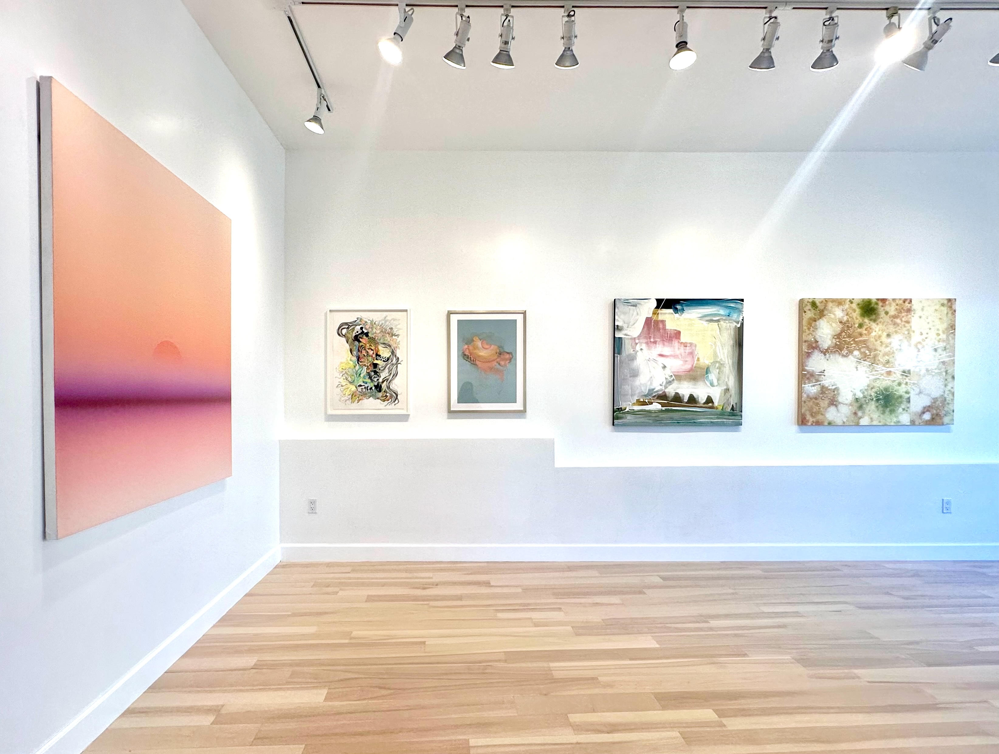 SLATE Gallery 5510 College Light